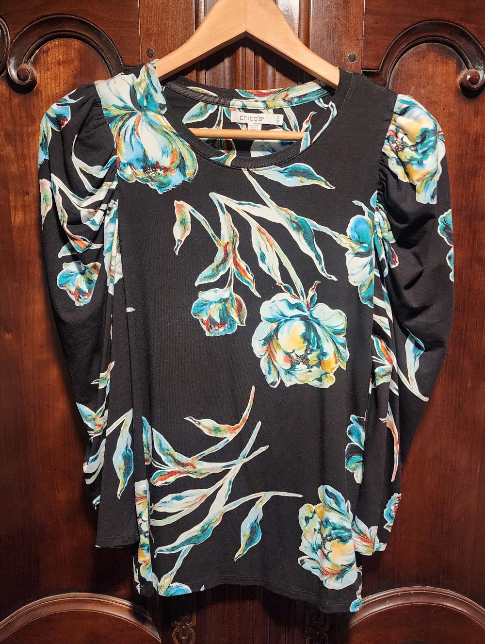 CHICO'S - Floral Blouse Black Longsleeve